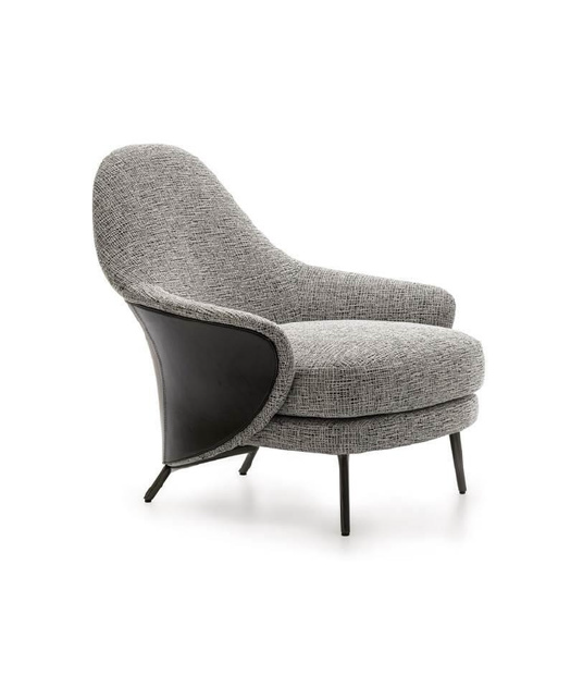 ARLIENNE ARMCHAIR